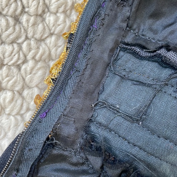 Vintage black mini dress with gold waistband - Picture 11 of 15